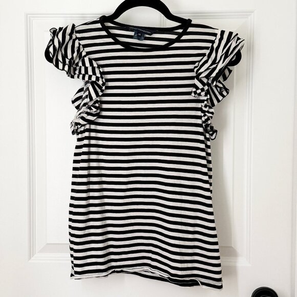 Women French Connection Striped Ruffle Sleeve Top in Black White Size Medium - Picture 1 of 7